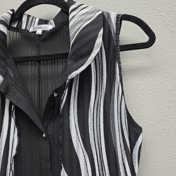 Violet Ruby Shirt Womens Large Sheer Sleeveless Tunic Top Vest Button Black - Picture 2 of 11